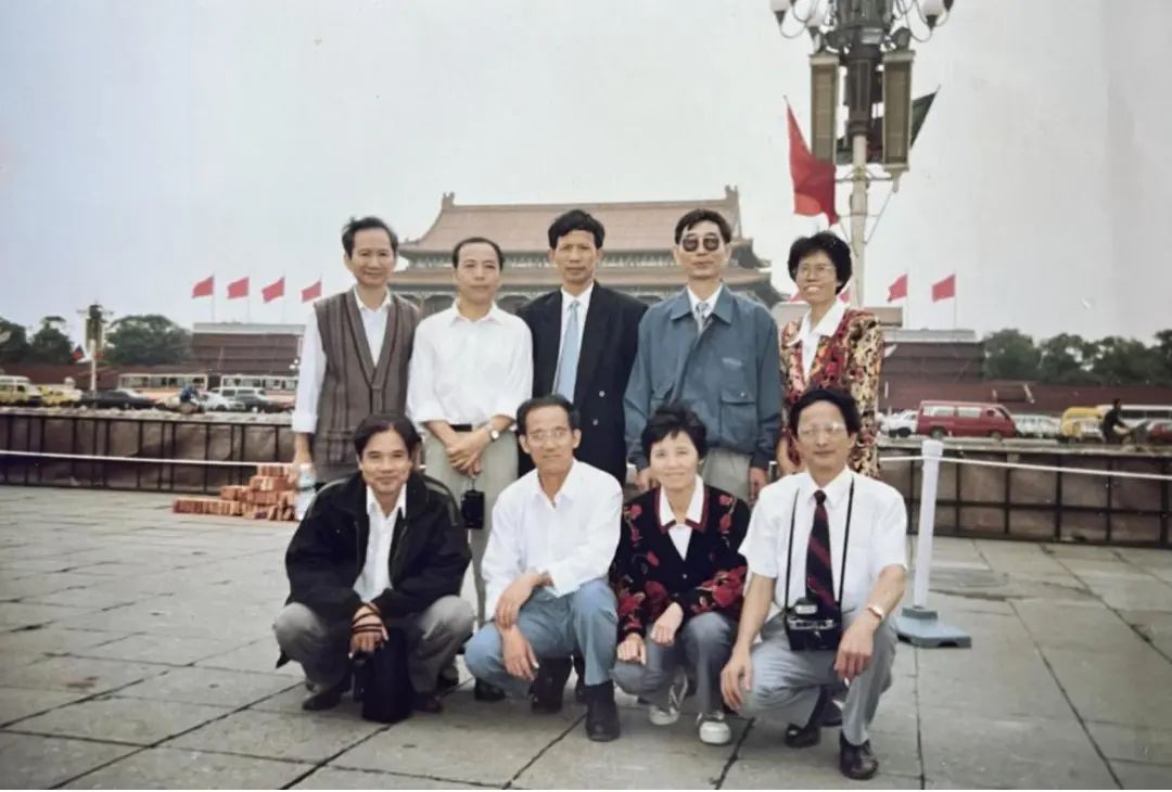 a00efc7995dba7795a2e0d6f2666e67f.jpg